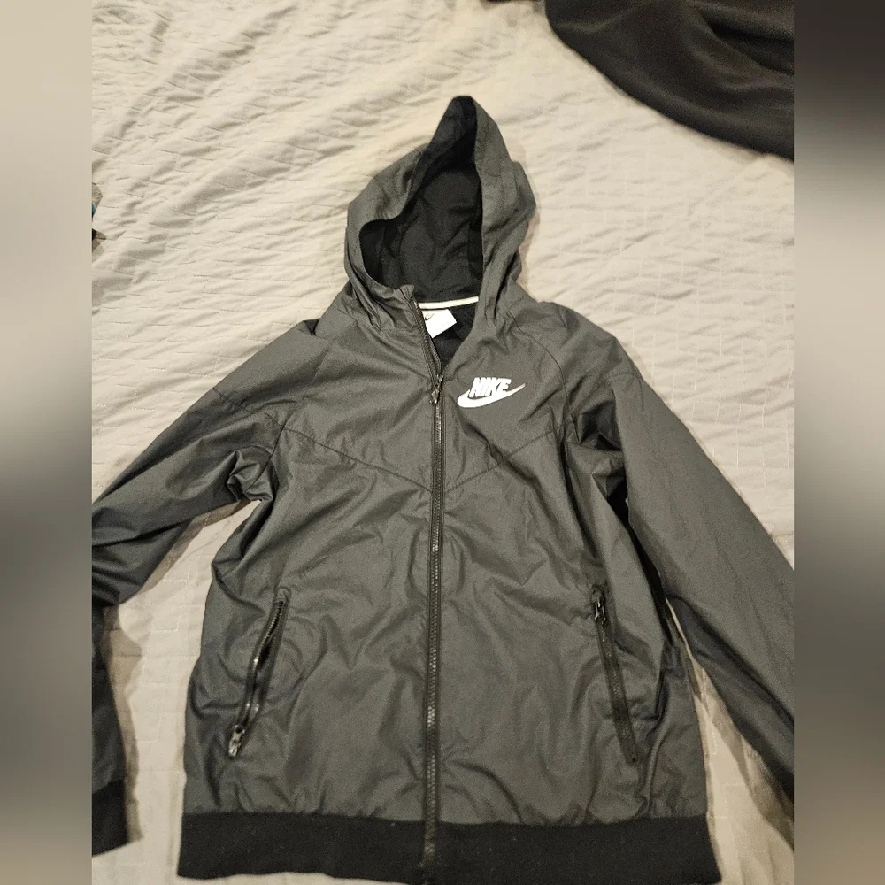 Nike Kids Black Jacket Large